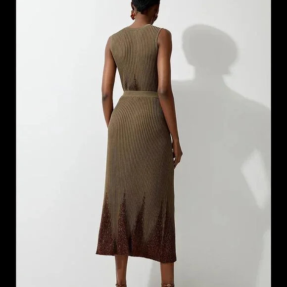 Viscose Blend Shimmer Knit Top and Bottom Co-Ord - Picture 2 of 4